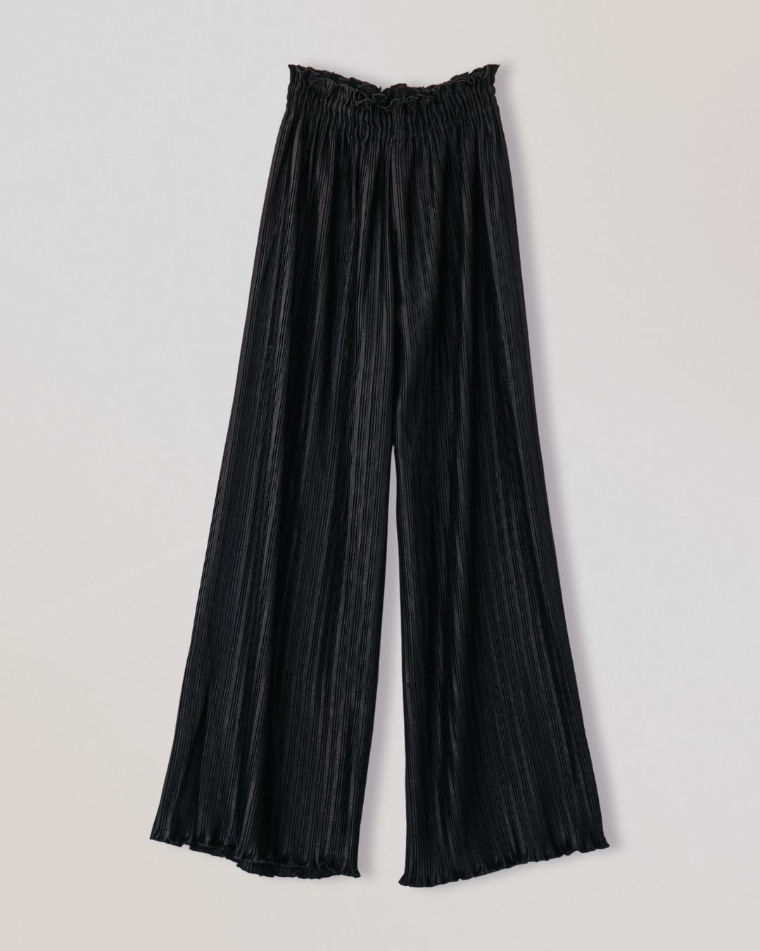 The Sadie Pant – PROCHE